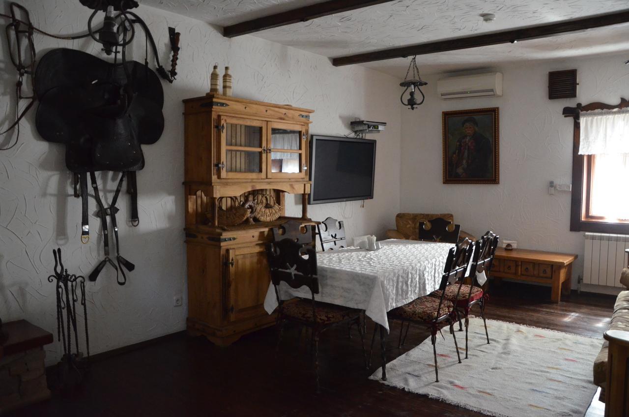 Chumatskiy Shlyah Romankiv Exteriör bild